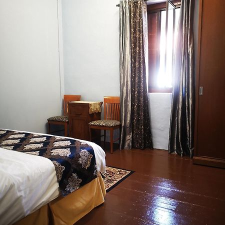 מלון ג'ורג' טאון Vintage House חדר תמונה